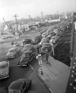 490px-Traffic_Jam,1953